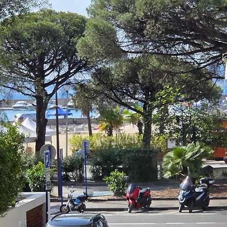 Climatise Centre-ville, Vue - 4 Pers.